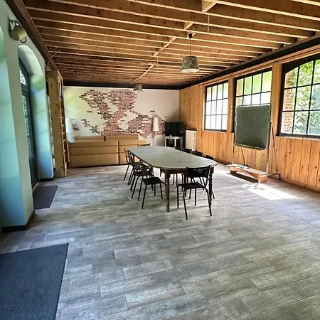 펜션 Salle Ancienne Ferme Du Chateau Les Hauts-de-Caux