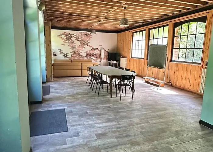 Salle Ancienne Ferme Du Chateau