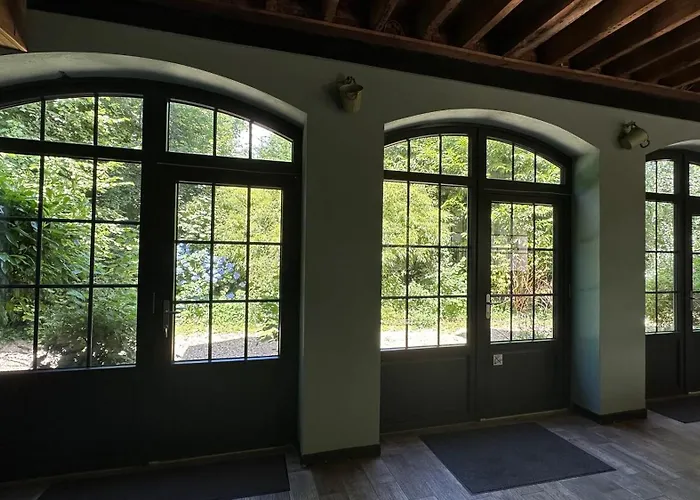 Salle Ancienne Ferme Du Chateau *